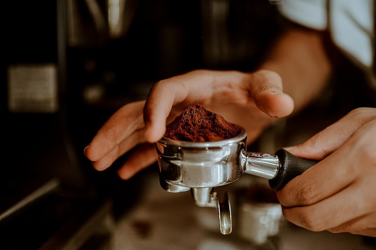 ristretto co to jest, czym różni się od espresso i jak je zaparzyć